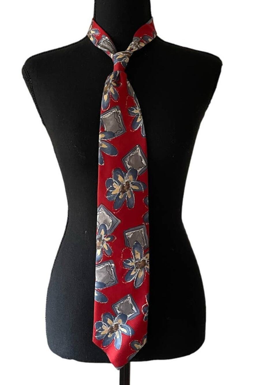 VINTAGE NEW FAST Red Blue Floral Tie